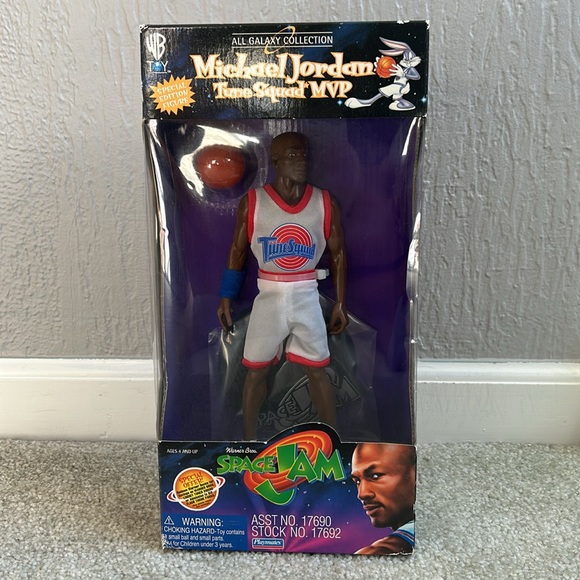 1996 Michael Jordan Space Jam doll, new in box - Picture 2 of 10